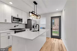 2039 E Letterly St, Philadelphia, PA 19125 - Photo 11