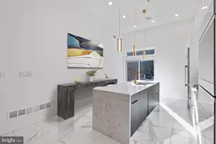 2130 Spring St, Philadelphia, PA 19103 - Photo 15