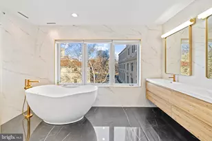 2130 Spring St, Philadelphia, PA 19103 - Photo 35