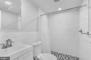 69 E Slocum St, Philadelphia, PA 19119 - Photo 5