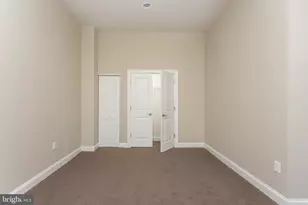 1100 Spruce St, Philadelphia, PA 19107 - Photo 17