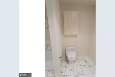 201 N 8th Street #809, Philadelphia, PA 19106 - Photo 19