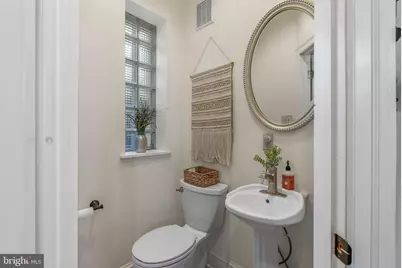 1021 N Lawrence Street, Philadelphia, PA 19123 - Photo 9