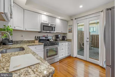 1021 N Lawrence Street, Philadelphia, PA 19123 - Photo 13