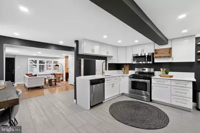 1107 Earl, Philadelphia, PA 19125 - Photo 7