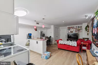 651 N 33rd Street, Philadelphia, PA 19104 - Photo 43