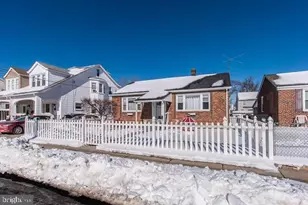 913 Afton St, Philadelphia, PA 19111 - Photo 3