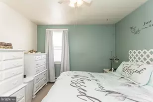 913 Afton St, Philadelphia, PA 19111 - Photo 29