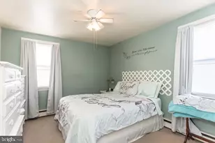 913 Afton St, Philadelphia, PA 19111 - Photo 33