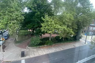 2227 Pine St, Philadelphia, PA 19103 - Photo 11