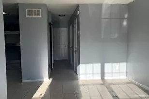 2829 Saxton Rd, Philadelphia, PA 19114 - Photo 3