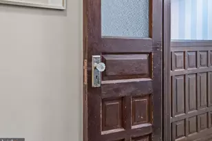 834 N 28th St, Philadelphia, PA 19130 - Photo 9