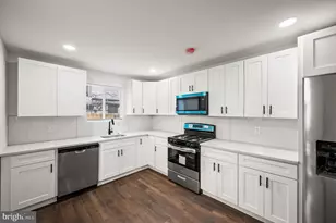 1852 E Lippincott St, Philadelphia, PA 19134 - Photo 5