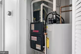 601 N 39th St, Philadelphia, PA 19104 - Photo 5