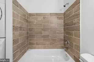 601 N 39th St, Philadelphia, PA 19104 - Photo 9