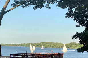 5029 S Convent Ln, Philadelphia, PA 19114 - Photo 27