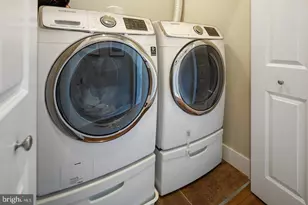 2414 E Letterly St, Philadelphia, PA 19125 - Photo 35