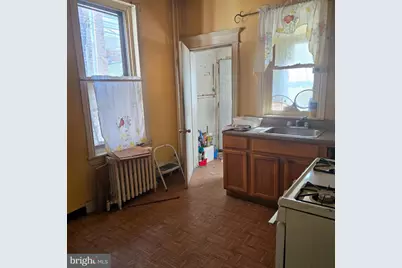 3338 W Sergeant Street, Philadelphia, PA 19132 - Photo 5