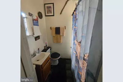 3338 W Sergeant Street, Philadelphia, PA 19132 - Photo 17