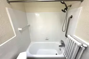 2809 W Queen Ln, Philadelphia, PA 19129 - Photo 17