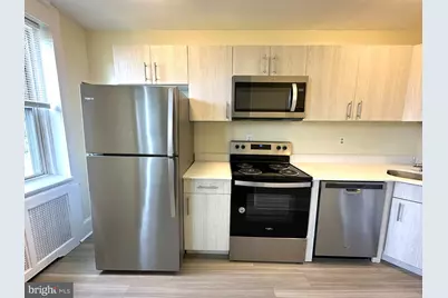 2809 W Queen Lane #407, Philadelphia, PA 19129 - Photo 11