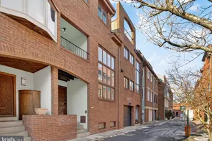 718 S Philip St, Philadelphia, PA 19147 - Photo 1