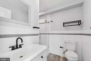 2521 E Dauphin St, Philadelphia, PA 19125 - Photo 9