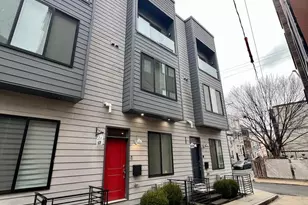 1028 Hyde St, Philadelphia, PA 19125 - Photo 3