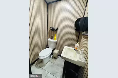 2084 E Allegheny Avenue, Philadelphia, PA 19134 - Photo 11