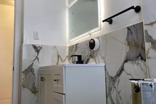 923 Lindley Ave, Philadelphia, PA 19141 - Photo 15