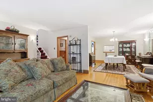 2817 Winchester Ave, Philadelphia, PA 19136 - Photo 9