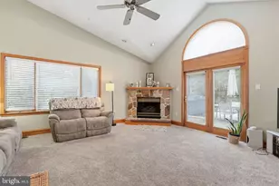 2817 Winchester Ave, Philadelphia, PA 19136 - Photo 19