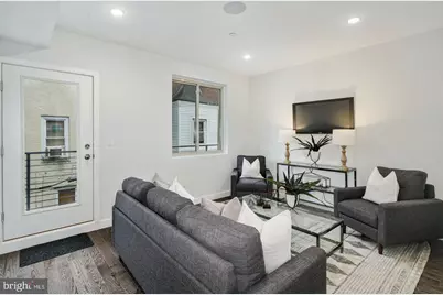 627 W Oxford Street, Philadelphia, PA 19122 - Photo 15