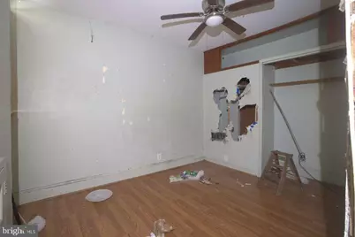 2140 S Simpson Street, Philadelphia, PA 19142 - Photo 9