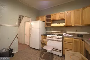 2140 S Simpson St, Philadelphia, PA 19142 - Photo 5