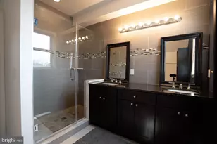 1720 Annin St, Philadelphia, PA 19146 - Photo 11