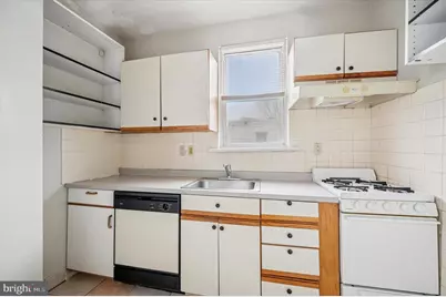 859 N 21st Street, Philadelphia, PA 19130 - Photo 11