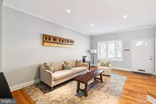 2828 Ogden St, Philadelphia, PA 19130 - Photo 3