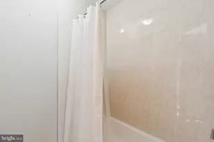 2828 Ogden St, Philadelphia, PA 19130 - Photo 25