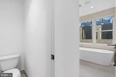 656 Fairmount Avenue, Philadelphia, PA 19123 - Photo 17