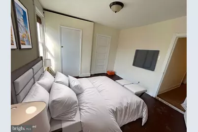 735 W Russell Street, Philadelphia, PA 19140 - Photo 3