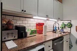 219 S 18th St, Philadelphia, PA 19103 - Photo 3