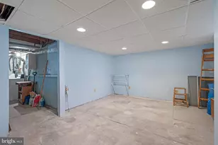 7163 Erdrick St, Philadelphia, PA 19135 - Photo 19