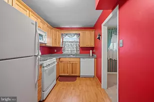 7163 Erdrick St, Philadelphia, PA 19135 - Photo 9