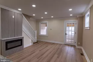 8030 Ferndale St, Philadelphia, PA 19111 - Photo 9