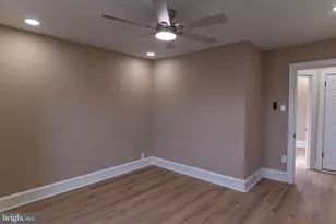 8030 Ferndale St, Philadelphia, PA 19111 - Photo 15