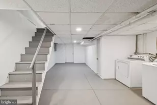 5938 N Lawrence St, Philadelphia, PA 19120 - Photo 33