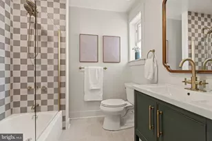 1031 Mercy St, Philadelphia, PA 19148 - Photo 29