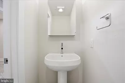 634 N 5th Street #16, Philadelphia, PA 19123 - Photo 15