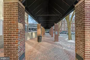 315 New St, Philadelphia, PA 19106 - Photo 37